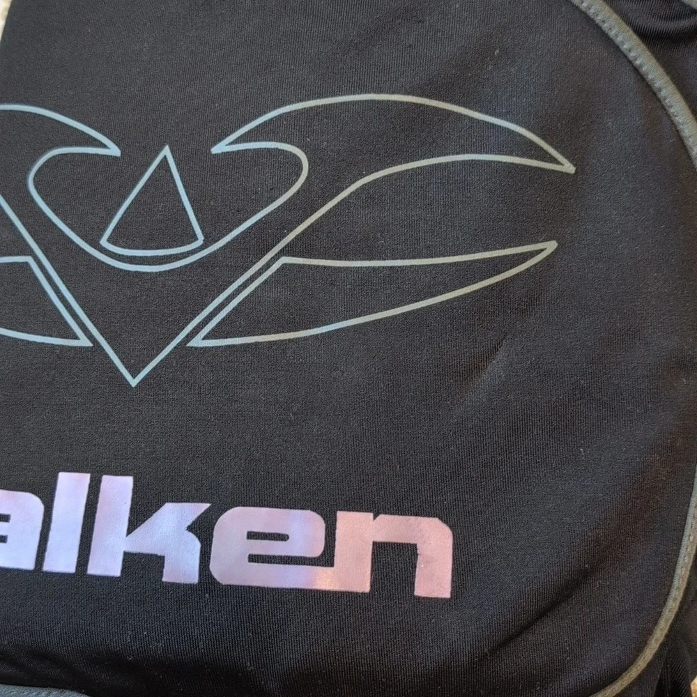 Valken Kid's Black Gray Paintball Padded Slide Pants Shorts Size Large